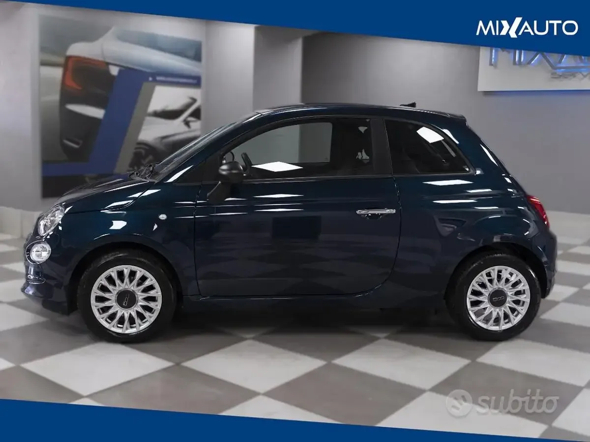 Usata Fiat 500 70 CV (51 kW) 2023 Bluazzurro Utilitaria