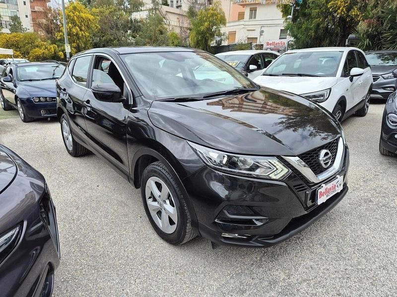 Usata Nissan Qashqai 115 CV (84 kW) 2019 Nero SUV