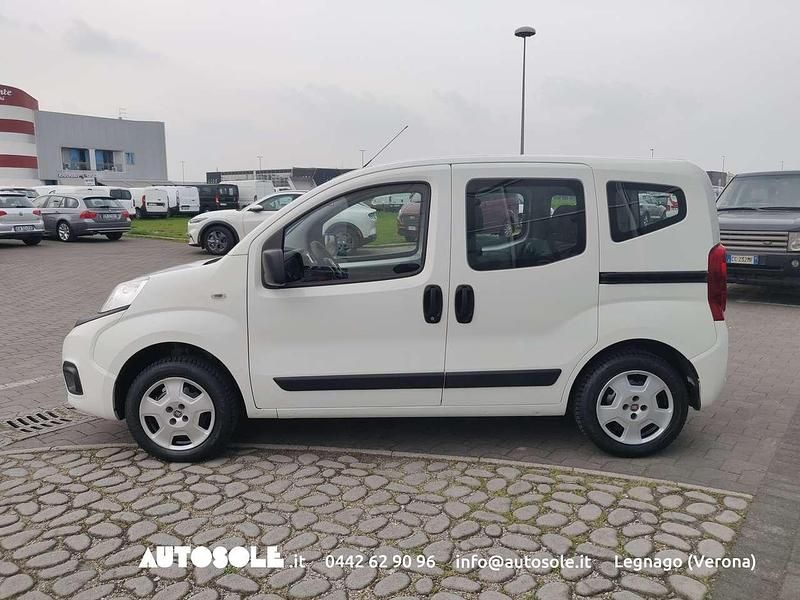 Usata Fiat Qubo Easy 69 CV (50 kW) 2018 Bianco Monovolume