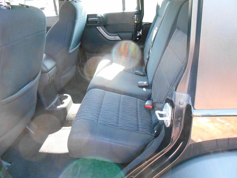 Usata Jeep Wrangler Unlimited Sport 200 CV (147 kW) 2013 Nero SUV