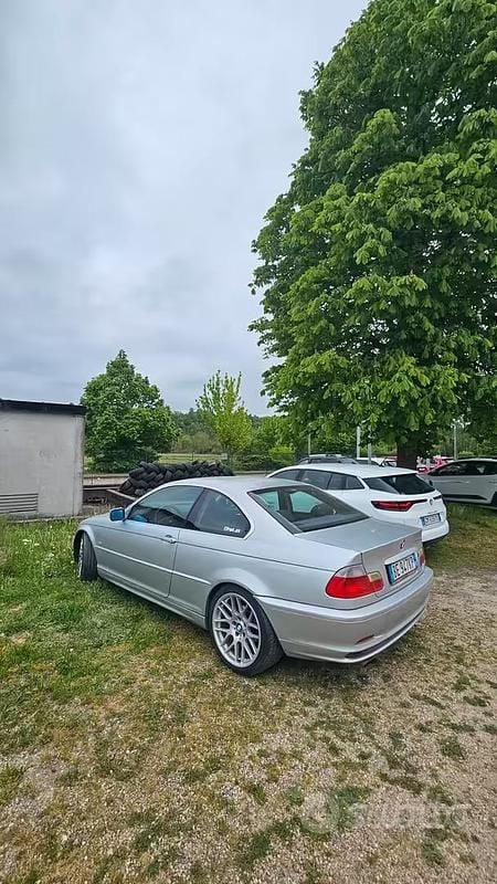 Usata BMW 323 170 CV (125 kW) 1999 Grigio