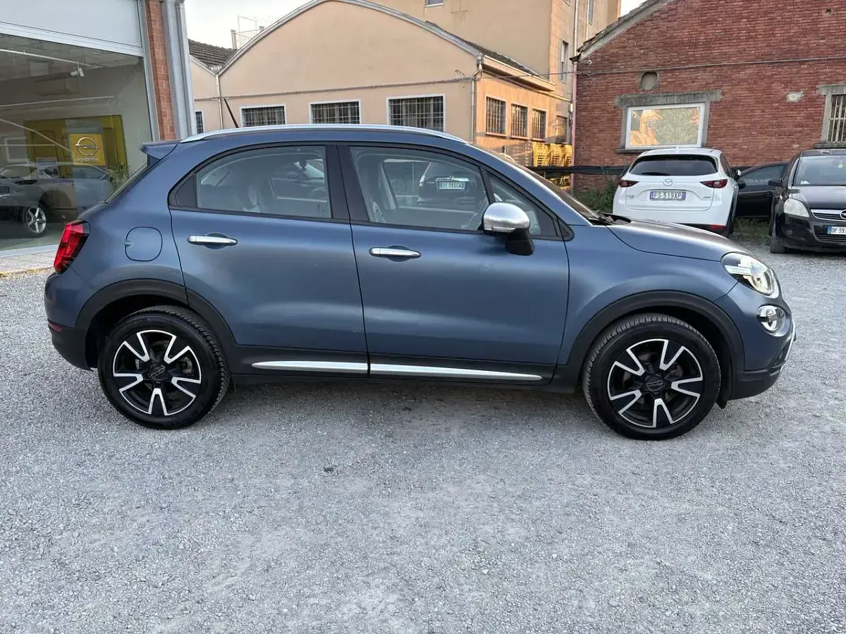 Usata Fiat 500 Cross 120 CV (88 kW) 2020 Blu/azzurro Monovolume