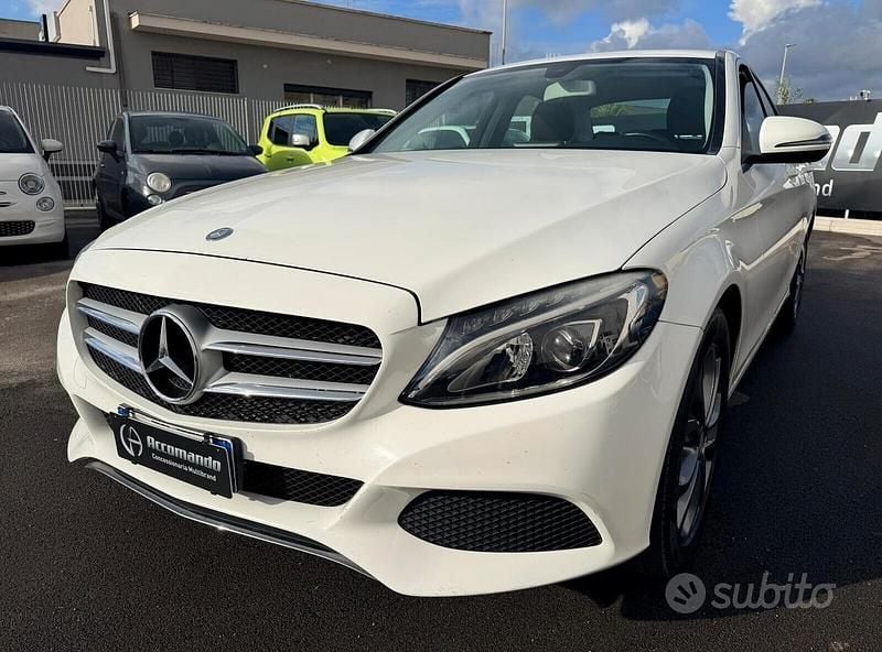 Usata Mercedes C220 Exclusive 169 CV (124 kW) 2017 Bianco Berlina