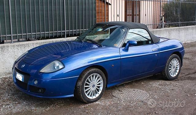 Usata Fiat Barchetta 131 CV (96 kW) 2005 Blu Cabrio