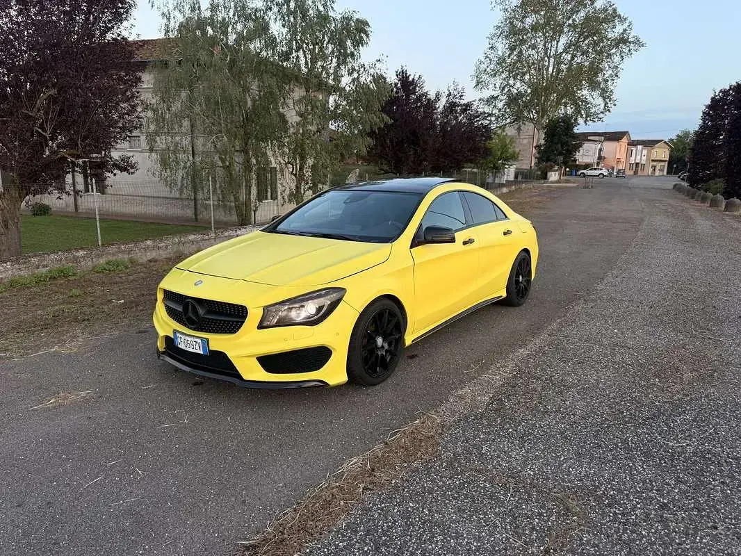 Usata Mercedes CLA220 170 CV (125 kW) 2014 Berlina