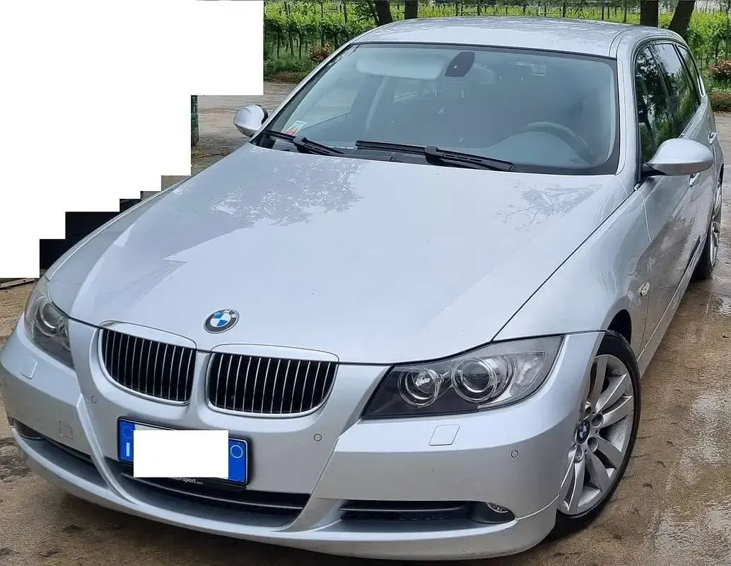 Usata BMW 330 231 CV (169 kW) 2005 Grigio Station wagon