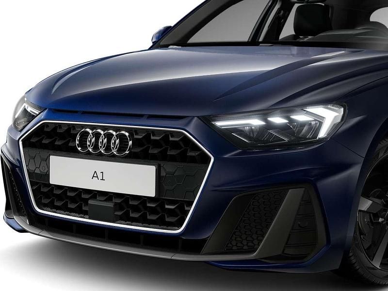 Nouvelle Audi A1 Sportback S-Line 116 ch (85 kW) 2026 Blanc Citadine