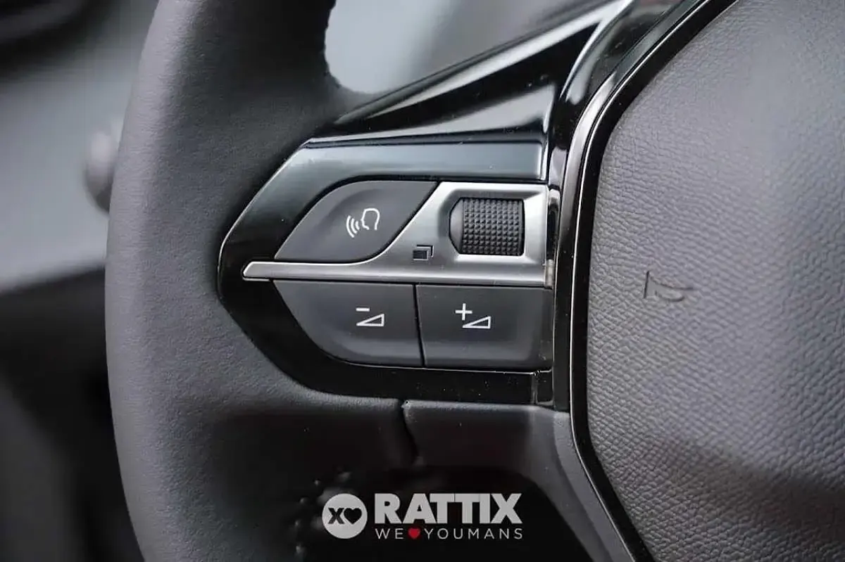 Nuova Peugeot 2008 Style 100 CV (73 kW) 2025 Blu SUV