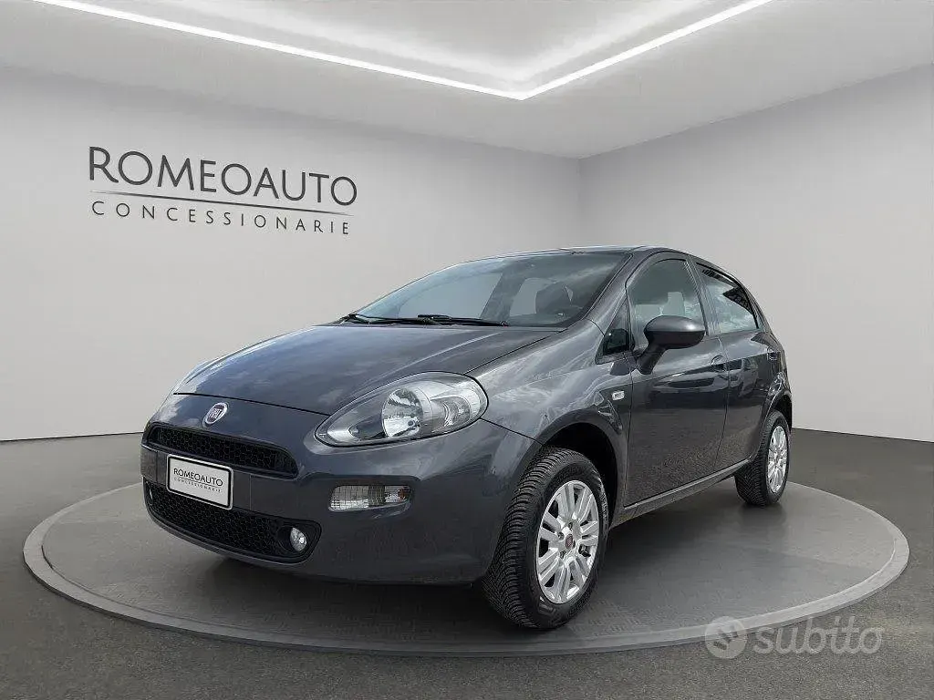 Begagnad Fiat Punto 69 HK (50 kW) 2016 Halvkombi