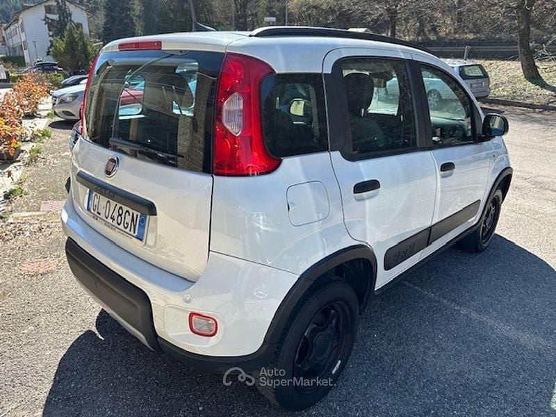 Usata Fiat Panda 4x4 86 CV (63 kW) 2022 Bianco Utilitaria