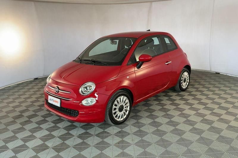 Usata Fiat 500 Lounge 70 CV (51 kW) 2021 Rosso Utilitaria