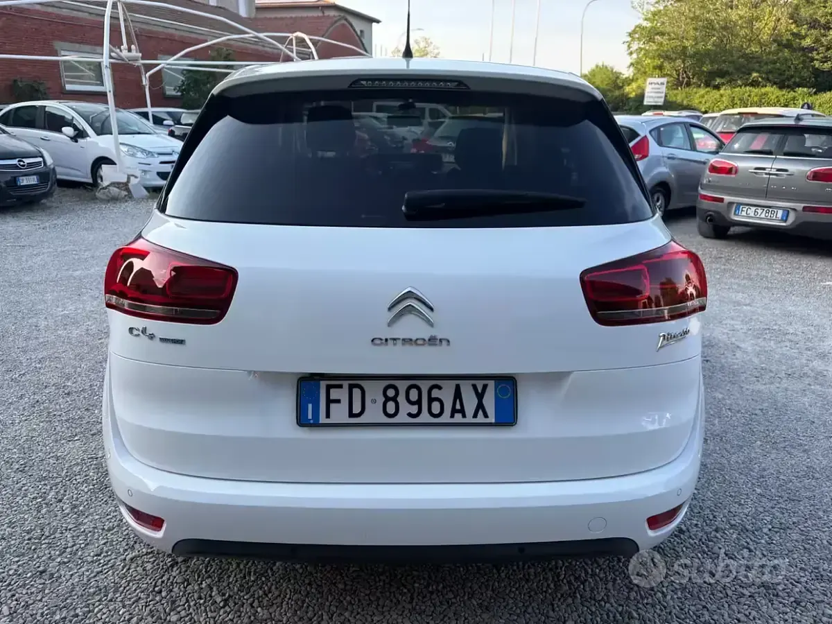 Begagnad Citroën C4 Picasso 120 HK (88 kW) 2016 Vit Minibuss
