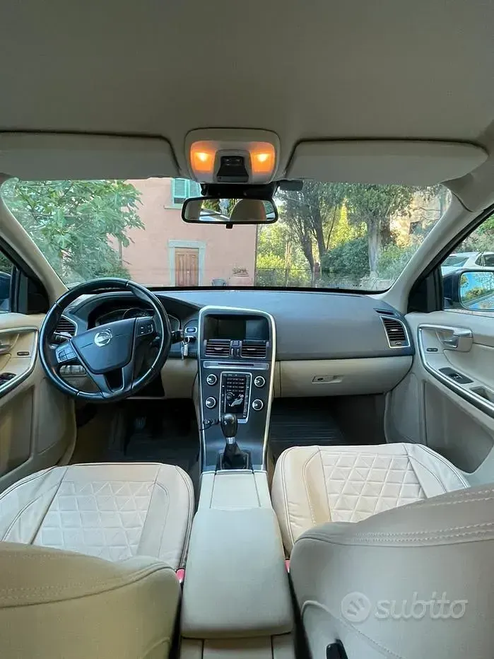 Usata Volvo XC60 163 CV (119 kW) 2014 Bluazzurro SUV