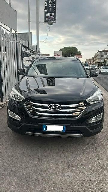 Nero Usata 2014 Hyundai Santa Fe SUV | 10.450 € (Buon prezzo) - Immagine 1/4