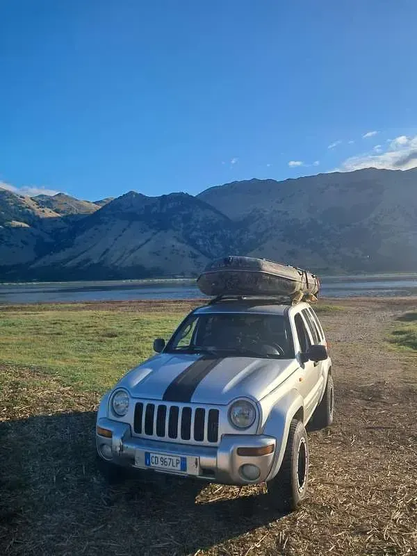 Usata Jeep Cherokee Sport 116 CV (85 kW) 2000 SUV