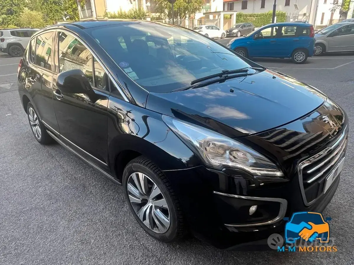 Usata Peugeot 3008 S 131 CV (96 kW) 2015 Nero Station wagon