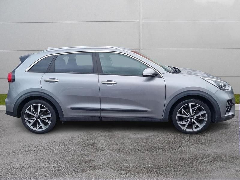 Usata Kia Niro Style 105 CV (77 kW) 2020 Grigio SUV