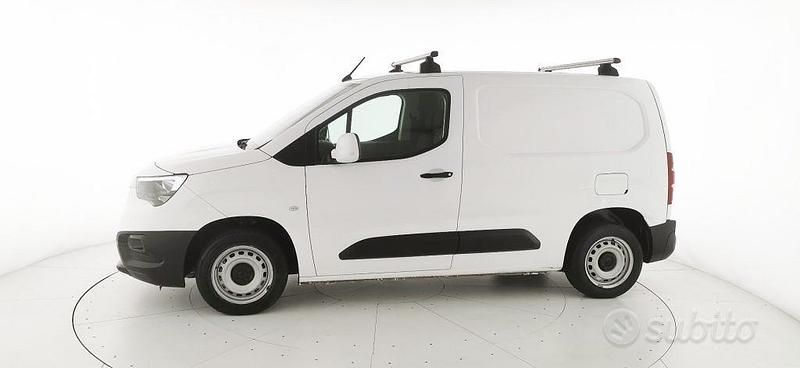 Usata Opel Combo S 102 CV (75 kW) 2020 Bianco Monovolume