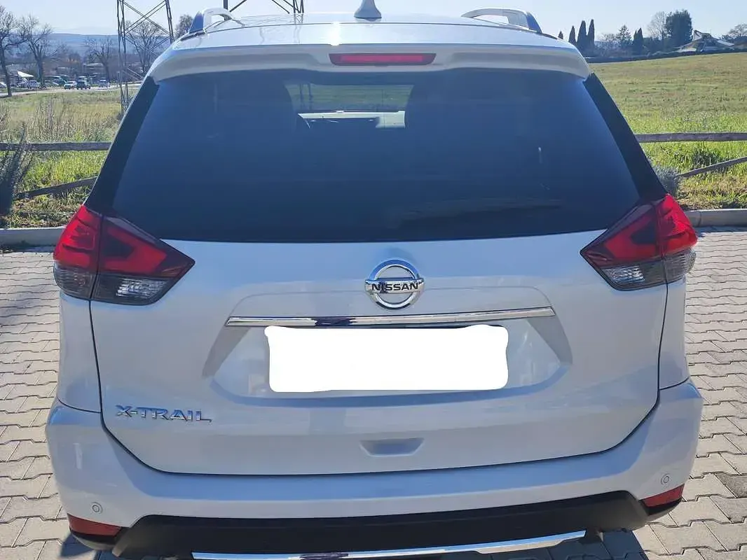 Usata Nissan X-Trail Tekna 131 CV (96 kW) 2017 Bianco SUV