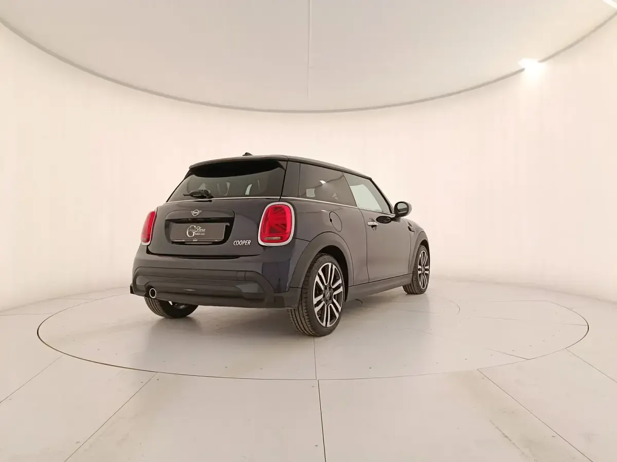 Usata Mini Cooper Premium Plus 2024 Nero Utilitaria