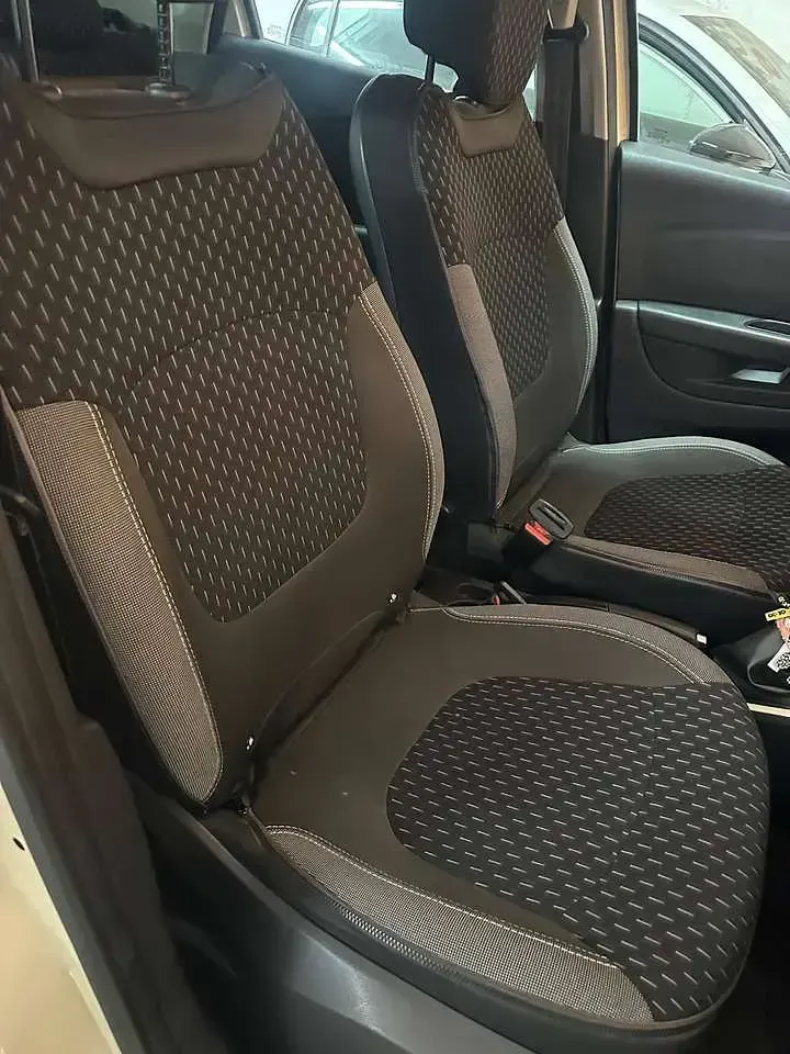 Usata Renault Captur Life 90 CV (66 kW) 2018 Beige SUV