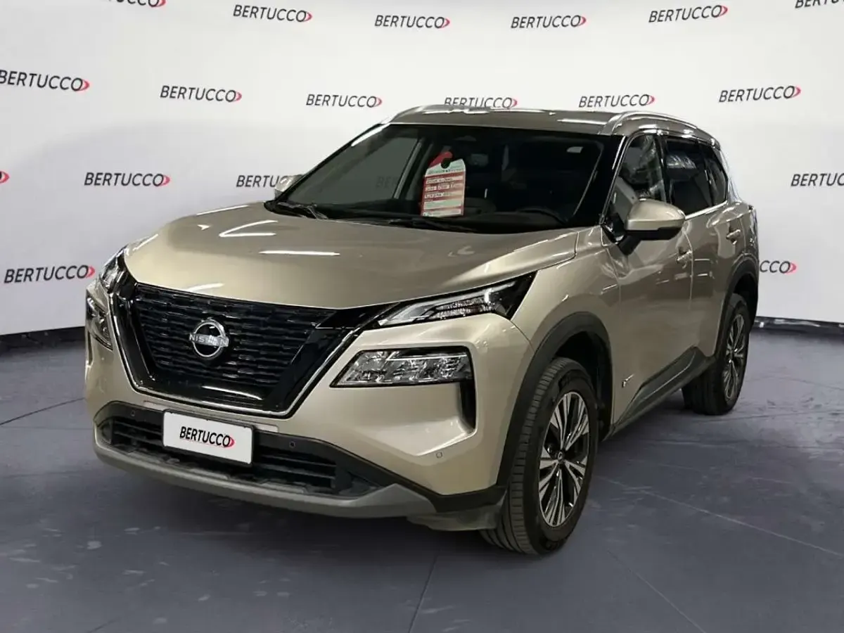 Usata Nissan X-Trail N-Connecta 204 CV (150 kW) 2022 Beige SUV