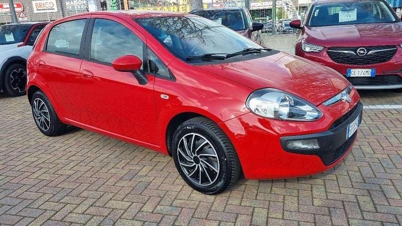 Usata Fiat Punto Evo Active 69 CV (50 kW) 2010 Rosso Utilitaria