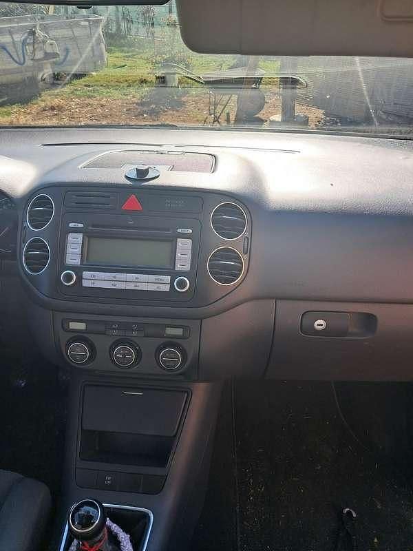 Usata VW Golf V Highline 105 CV (77 kW) 2007 Nero Berlina