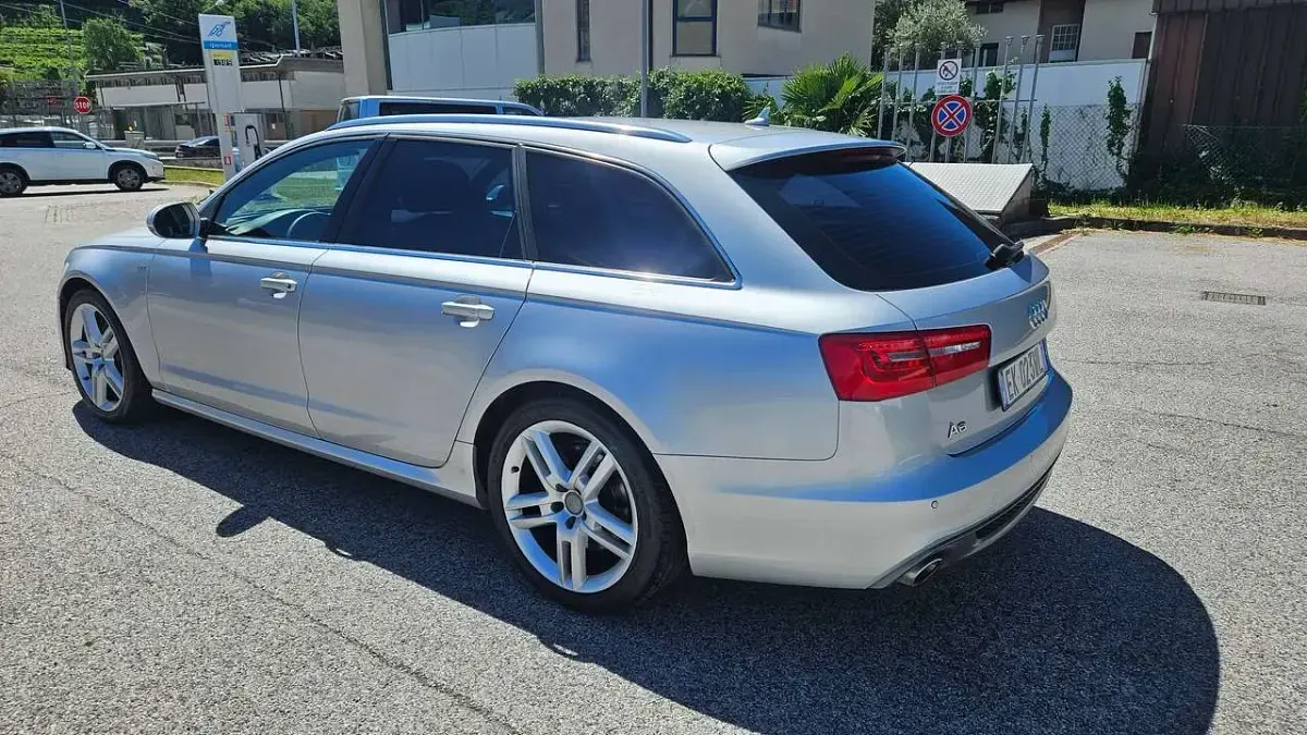 Usata Audi A6 S-Line 245 CV (180 kW) 2011 Argento Station wagon