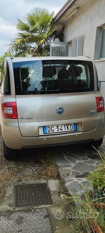 Usata Fiat Multipla 103 CV (75 kW) 2007 Giallo Monovolume