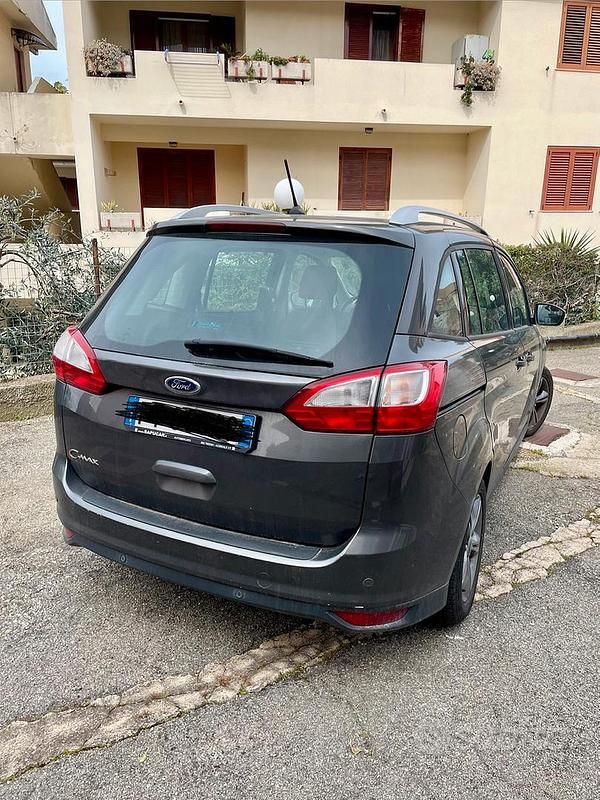 Usata Ford Grand C-Max 2018 Grigio Monovolume