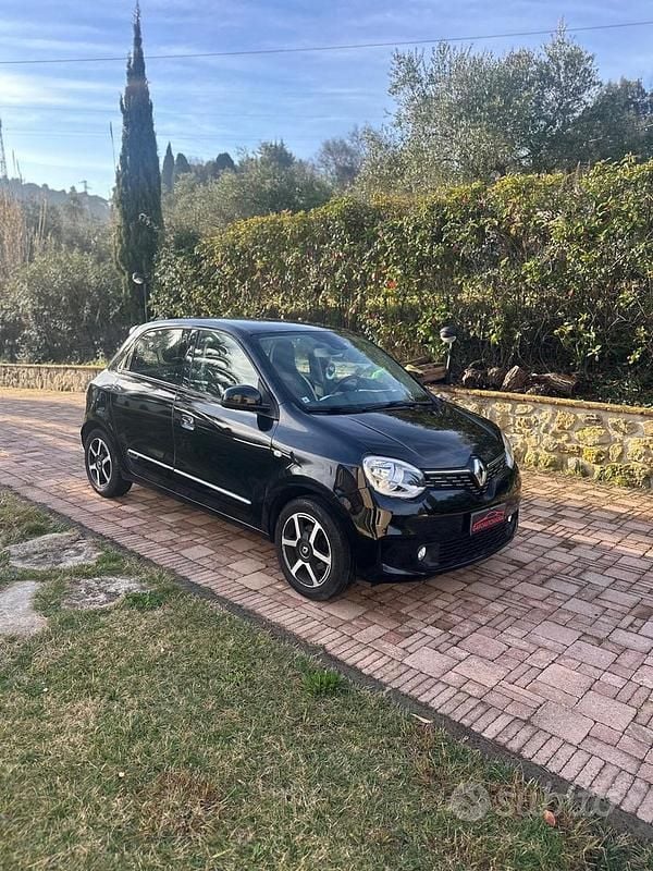 Usata Renault Twingo Intens 65 CV (47 kW) 2020 Nero Utilitaria