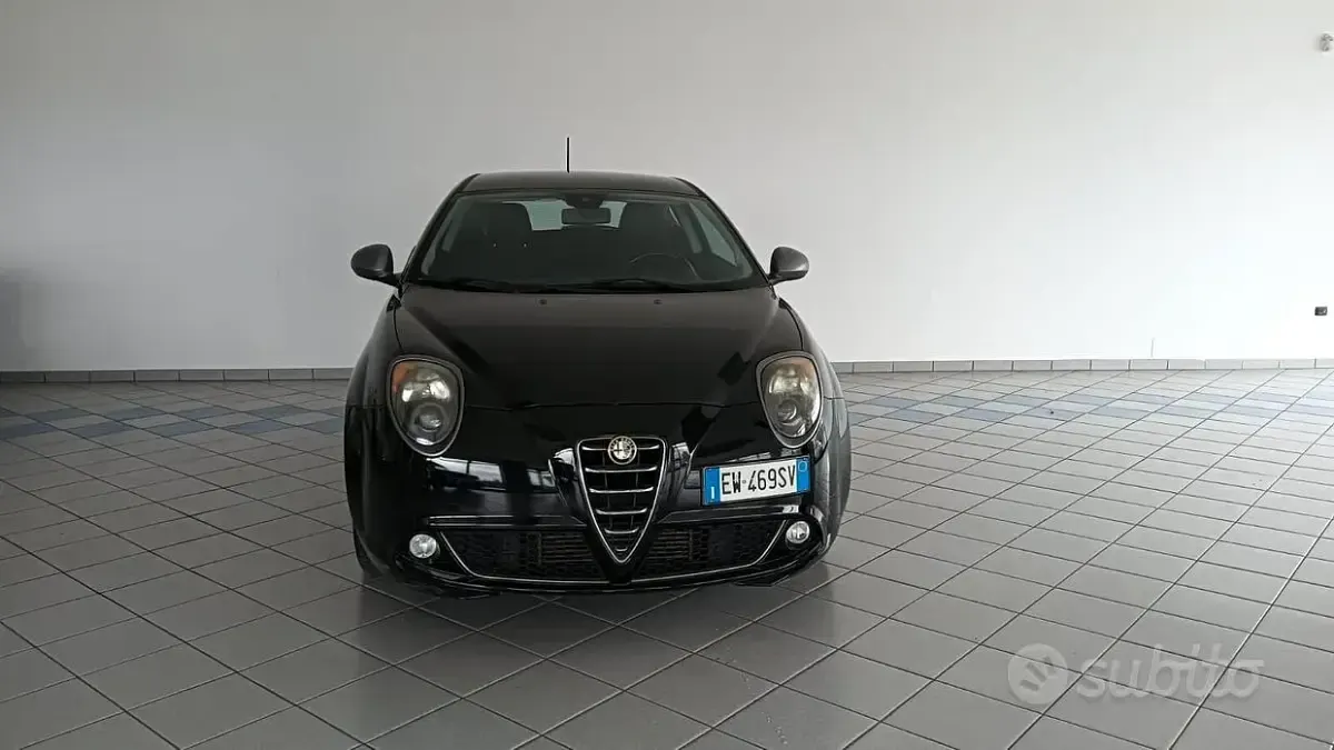 Usata Alfa Romeo MiTo Distinctive 85 CV (62 kW) 2014 Nero Utilitaria