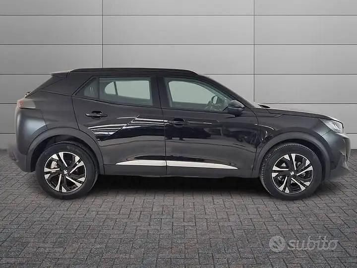 Usata Peugeot 2008 Allure 110 CV (80 kW) 2021 Nero SUV
