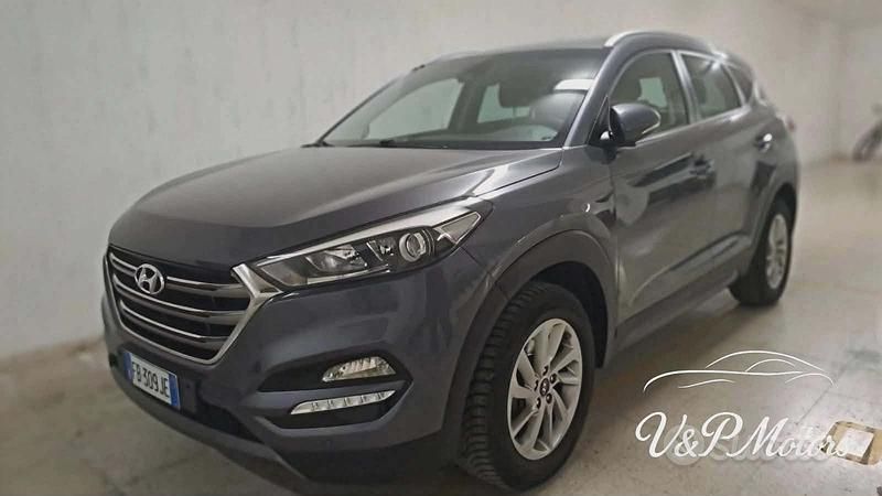 Usata Hyundai Tucson 116 CV (85 kW) 2016 Grigio SUV