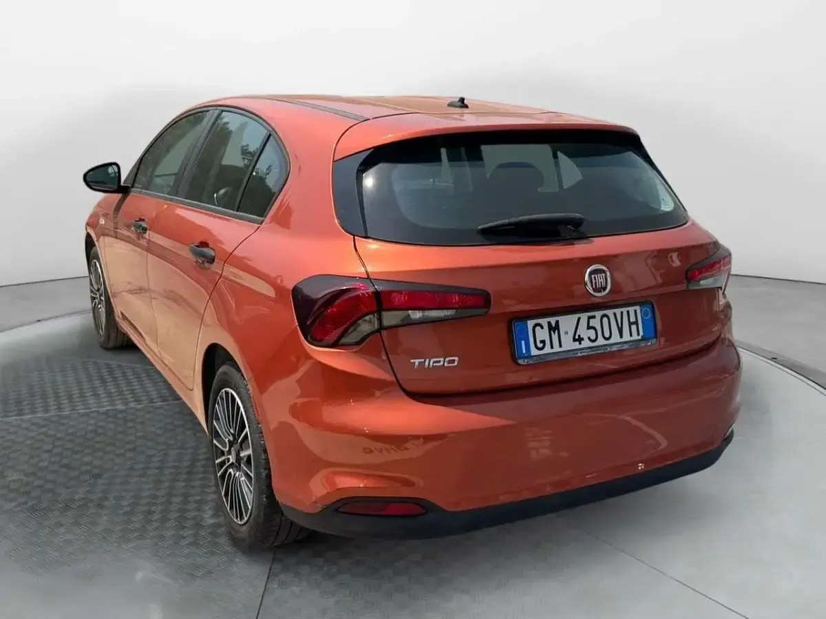 Usata Fiat Tipo 101 CV (74 kW) 2023 Other Utilitaria