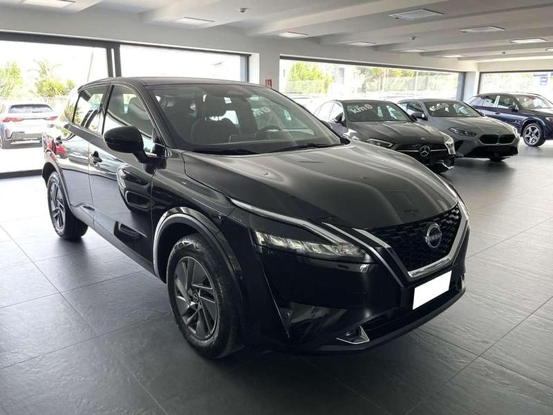 Nero Usata 2023 Nissan Qashqai SUV | 22.900 € (Super prezzo) - Immagine 1/4