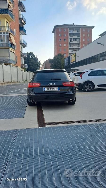 Usata Audi A6 245 CV (180 kW) 2013 Nero Station wagon