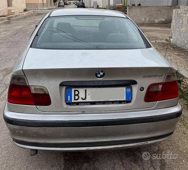 Usata BMW 320 Efficient Dynamics 136 CV (100 kW) 2000 Grigio Berlina