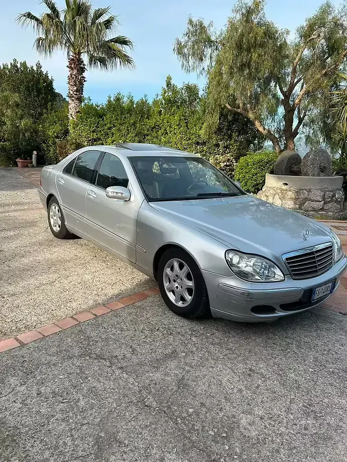Usata Mercedes S320 204 CV (150 kW) 2003 Grigio Berlina