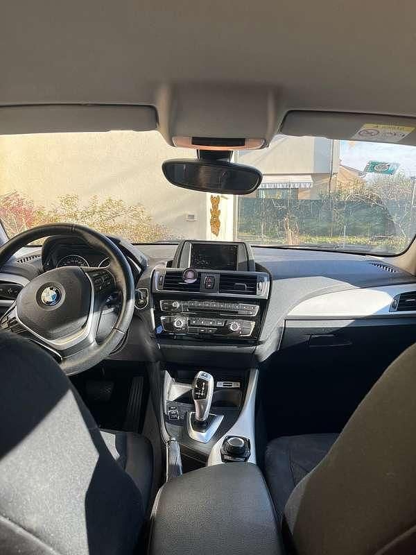 Usata BMW 116 Advantage 116 CV (85 kW) 2016 Grigio Utilitaria