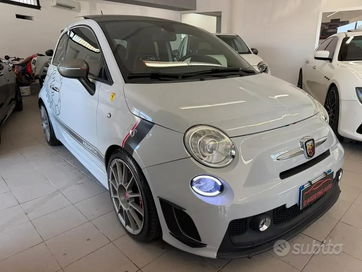 Usata Abarth 595 Esseesse 160 CV (117 kW) 2012 Grigio Utilitaria