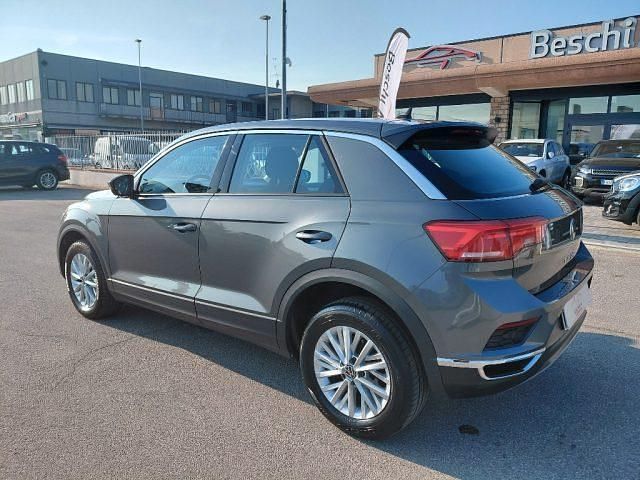Usata VW T-Roc Business 110 CV (80 kW) 2021 Grigio SUV