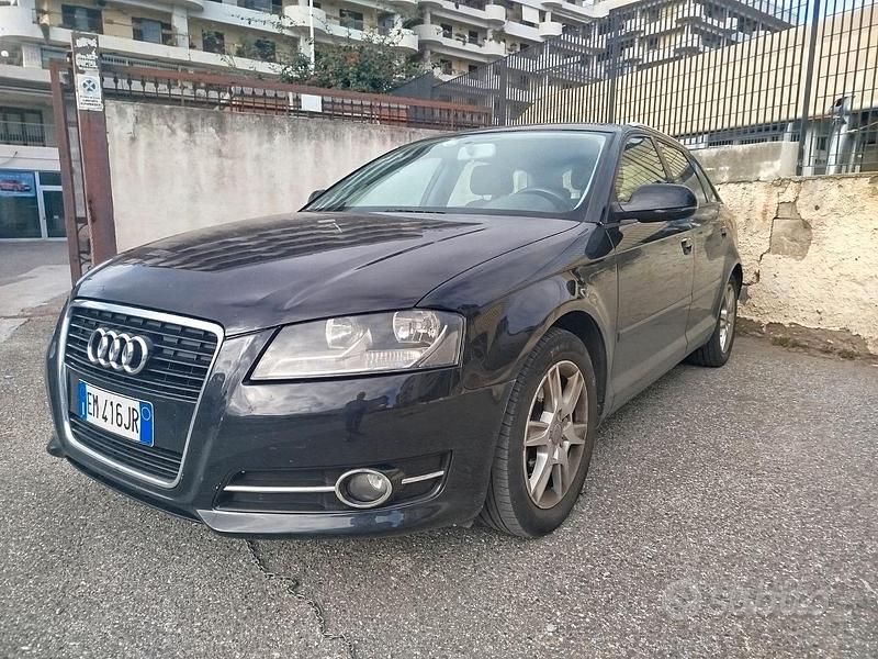 Usata Audi A3 Sportback 90 CV (66 kW) 2012 Nero Utilitaria