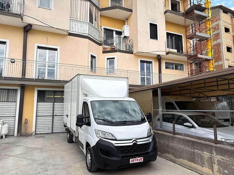 Usata Citroën Jumper 140 CV (102 kW) 2021 Bianco Monovolume