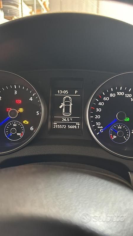 Usata VW Golf VI 140 CV (102 kW) 2011 Grigio Utilitaria