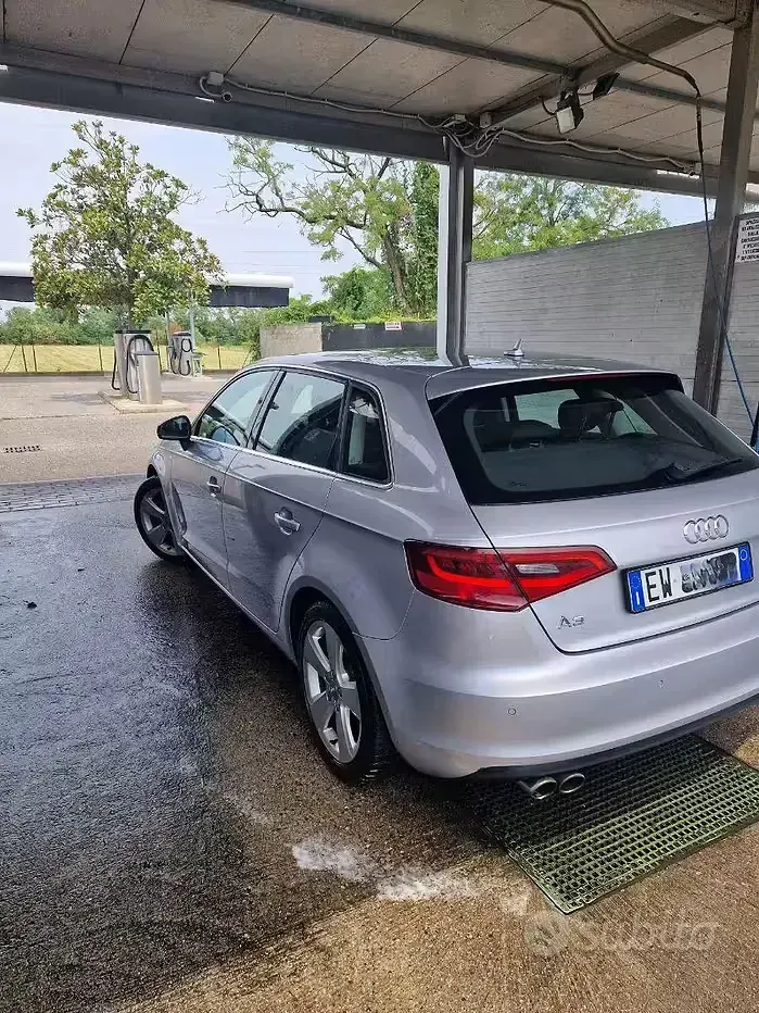 Usata Audi A3 Ambition 180 CV (132 kW) 2014 Argento Berlina