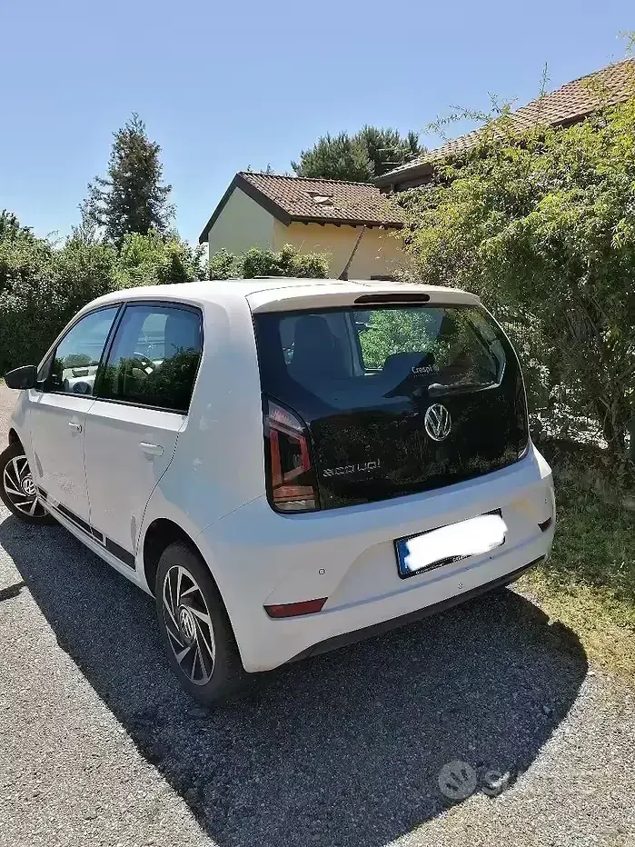 Usata VW up! 68 CV (50 kW) 2019 Bianco Utilitaria