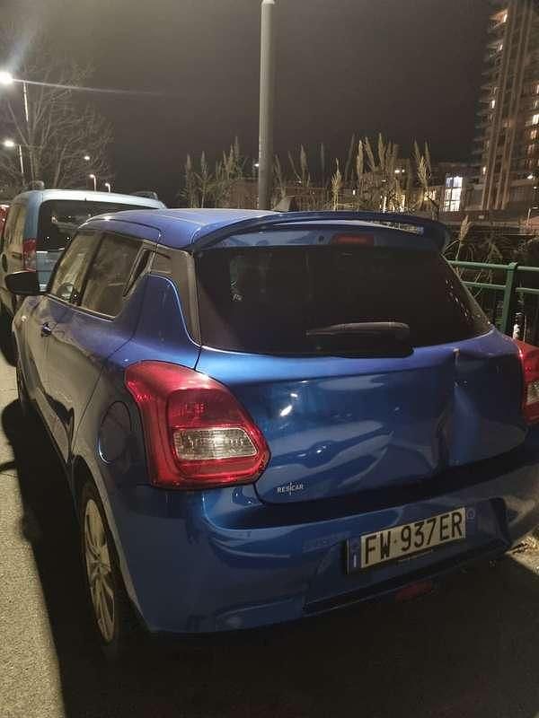 Usata Suzuki Swift 90 CV (66 kW) 2019 Blu/azzurro Utilitaria