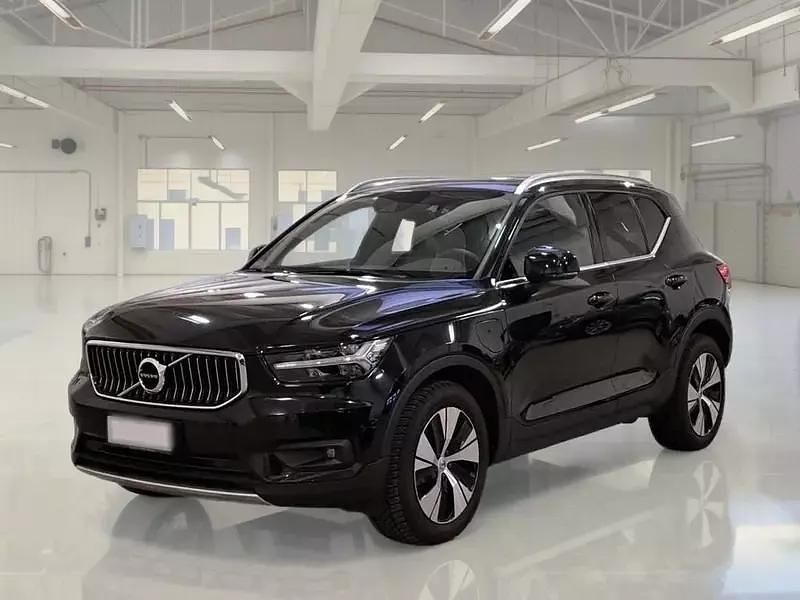 Nero Usata 2021 Volvo XC40 SUV | 21.950 € (Buon prezzo) - Immagine 1/4